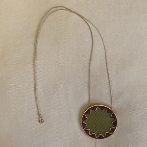 House of Harlow 1960 Sunburst Gold Green Pendant Necklace